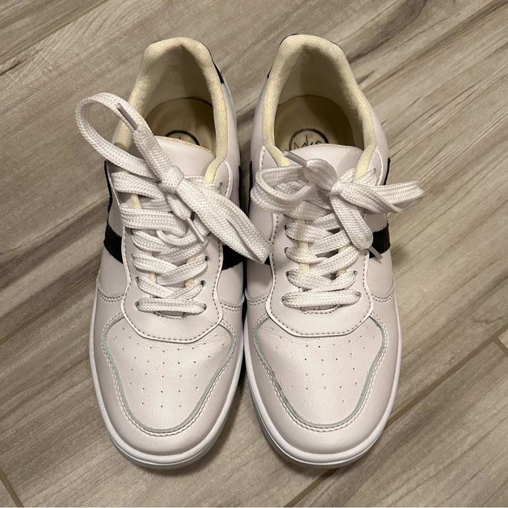MKS Women’s Sneakers